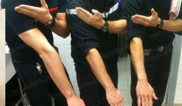 NANCY – Un pompier publie une "photo Quenelle" sur le site de Dieudonné. Une enquête est en cours.